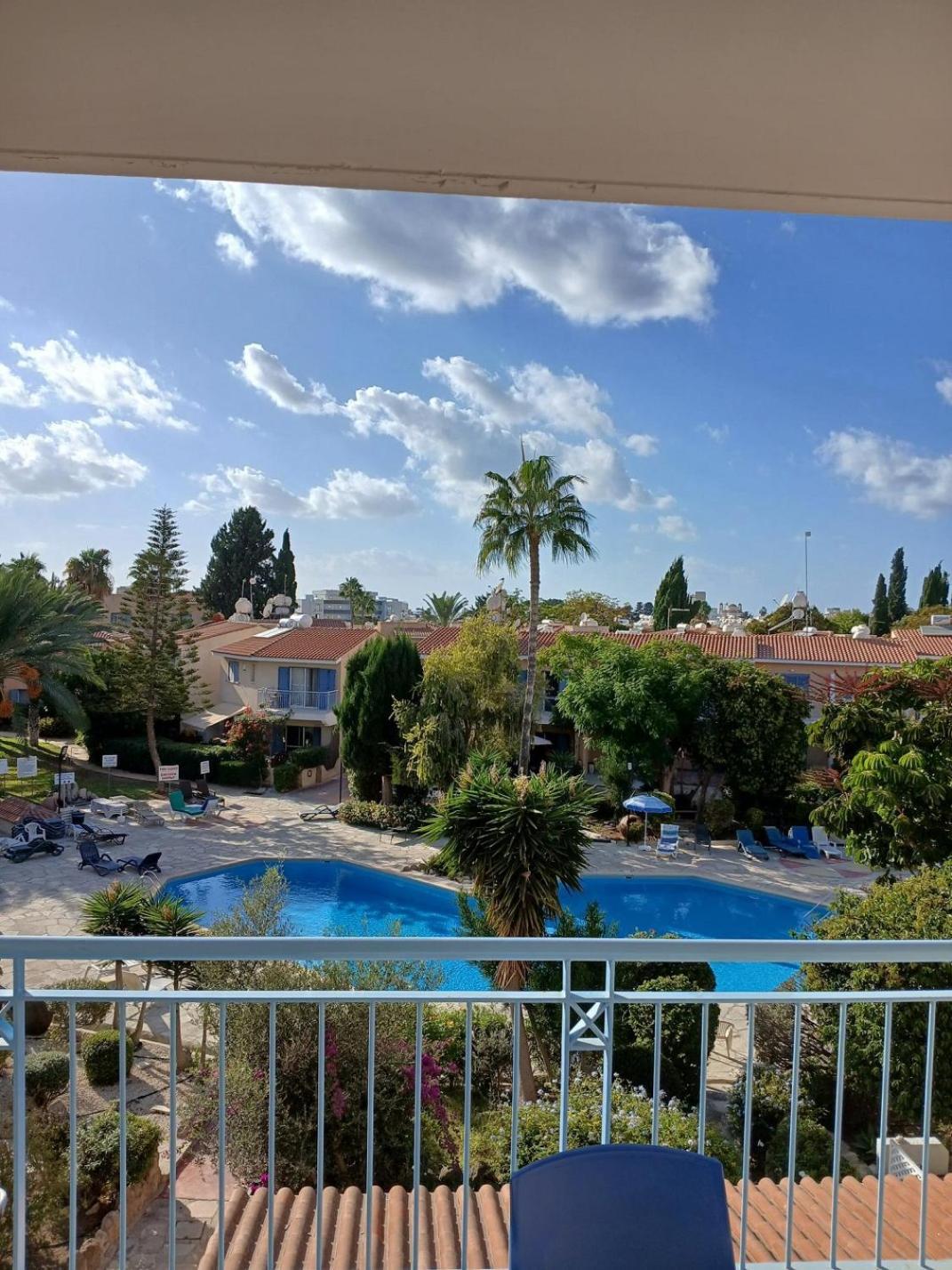 Resitour Paradise Gardens Paphos Exterior foto